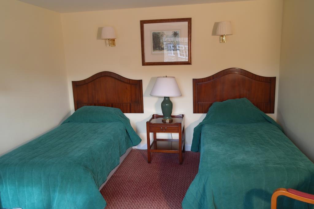 Red Lion Dunston Hotel Branston  Bagian luar foto