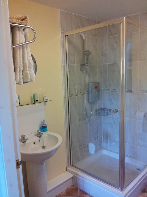 Red Lion Dunston Hotel Branston  Bagian luar foto