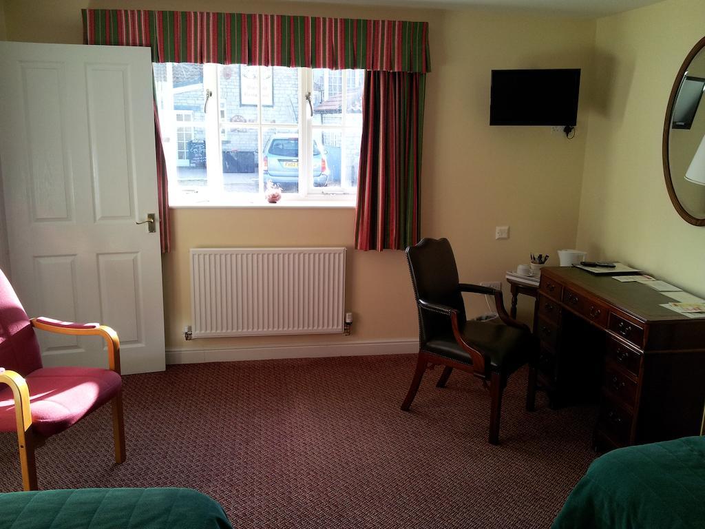 Red Lion Dunston Hotel Branston  Bagian luar foto