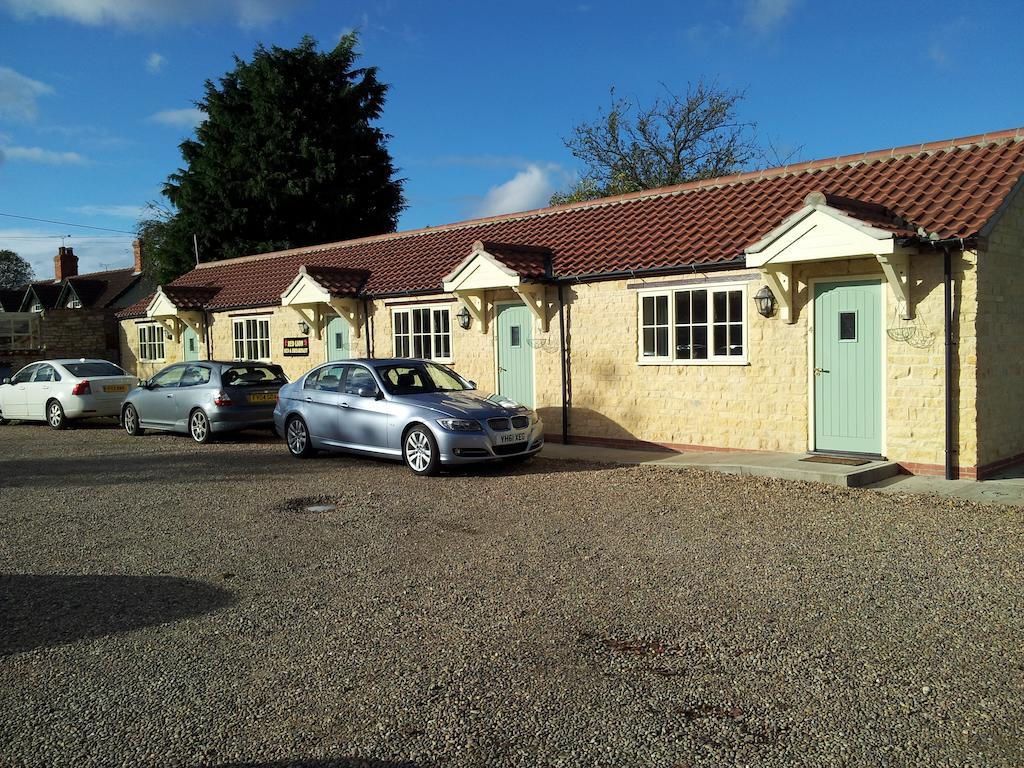 Red Lion Dunston Hotel Branston  Bagian luar foto
