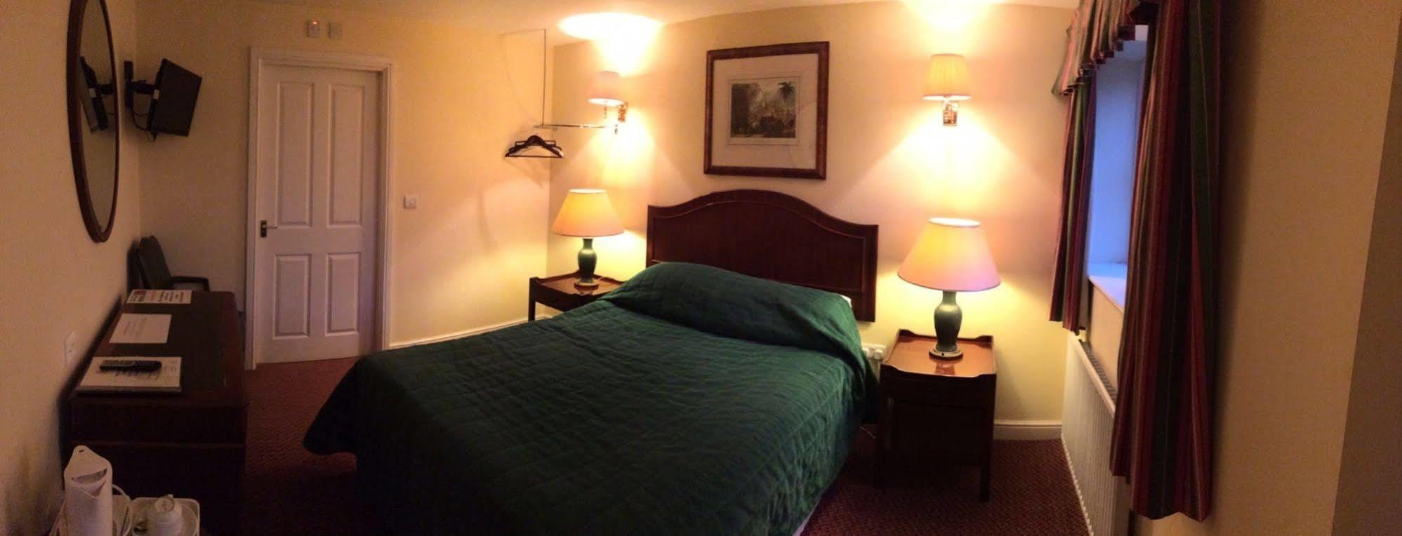 Red Lion Dunston Hotel Branston  Bagian luar foto